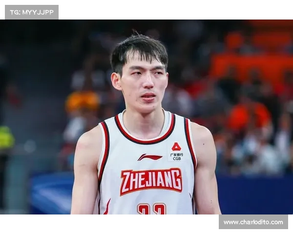 国青后卫爆发砍下16分8篮板力压卫冕冠军有望接班吴前成为球队新核心